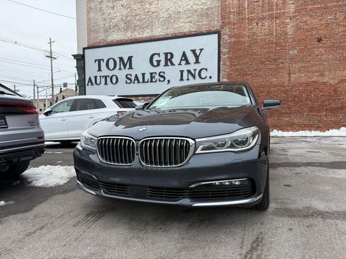 Used 2016 BMW 750i xDrive 4dr Sdn 750i xDrive AWD image 1