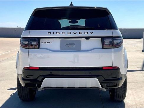 New 2026 Land Rover Discovery Sport Landmark image 4