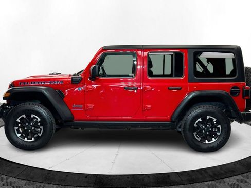Used 2024 Jeep Wrangler Unlimited Rubicon 4xe image 2