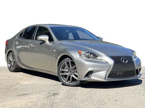 Used 2016 Lexus IS 200t image 2