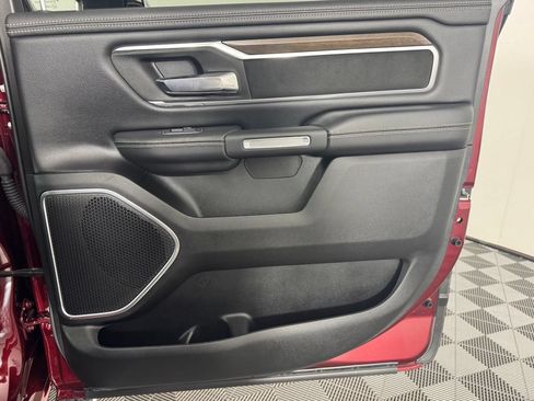 Used 2021 RAM 1500 Laramie AWD/4WD image 32