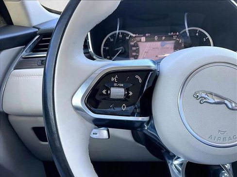 Used 2023 Jaguar F-PACE S AWD/4WD image 18