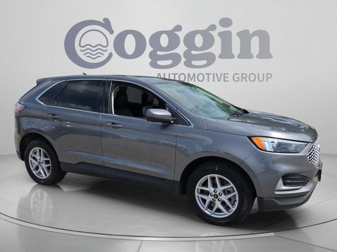 Used 2024 Ford Edge SEL AWD/4WD image 7