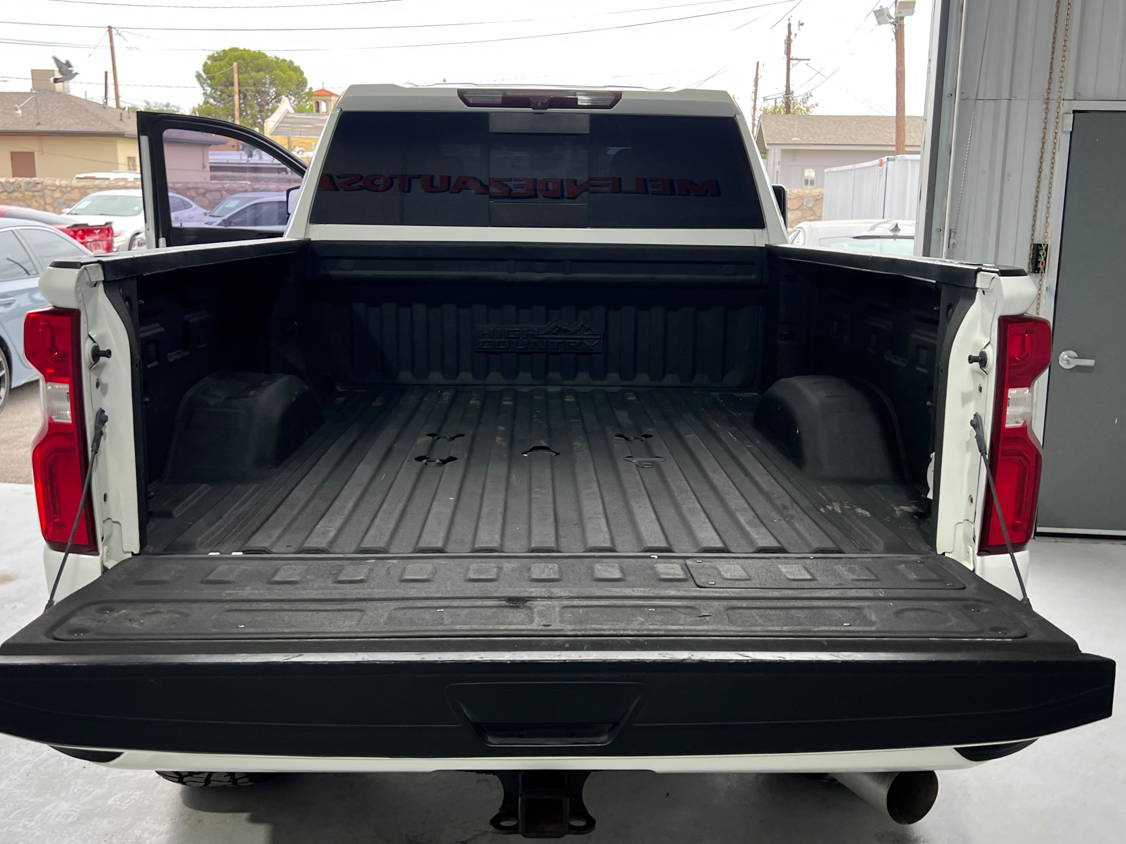 Used 2022 Chevrolet Silverado 2500 High Country AWD/4WD image 5