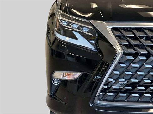 Certified 2023 Lexus GX 460 Premium image 9