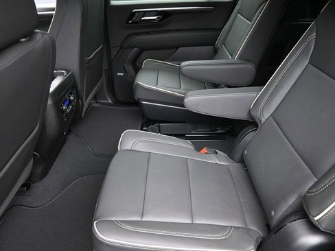 New 2026 Chevrolet Suburban Premier w/ Sun And Tow Package image 13