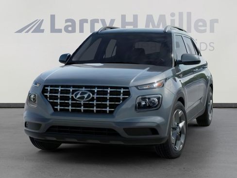 New 2026 Hyundai Venue SEL FWD image 6
