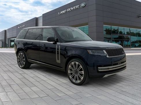 New 2026 Land Rover Range Rover Long Wheelbase SE AWD/4WD image 7