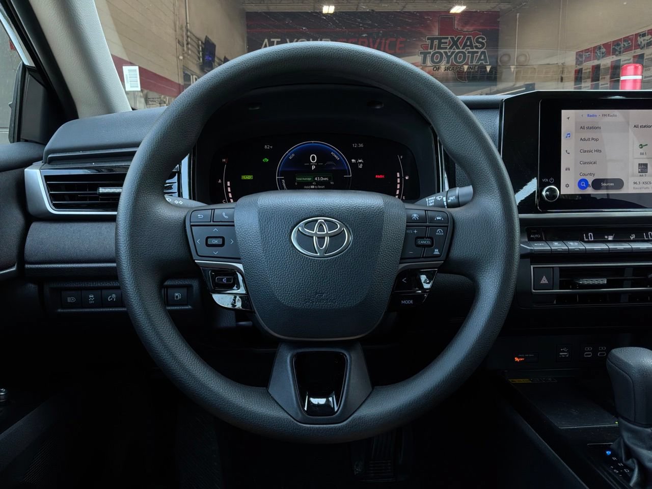 Used 2026 Toyota Camry LE FWD image 34