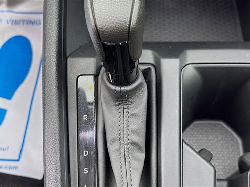 Used 2025 Honda Accord LX image 19