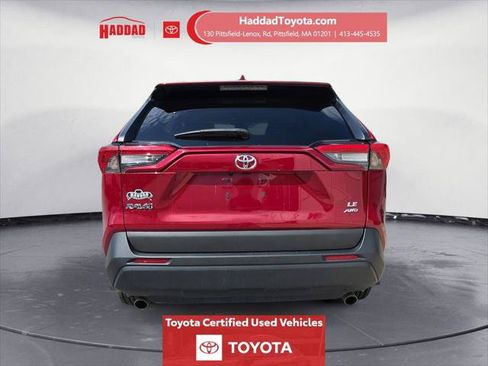 Certified 2024 Toyota RAV4 LE AWD/4WD image 4