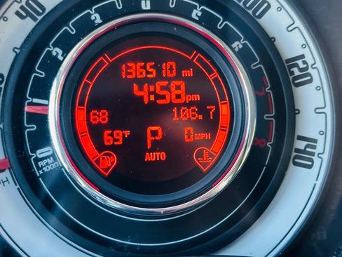 Used 2015 FIAT 500 Pop image 19