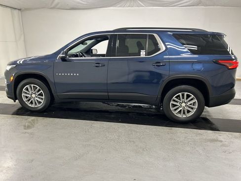 Used 2023 Chevrolet Traverse LT AWD/4WD image 6