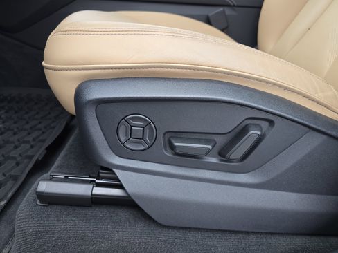 Used 2025 Audi Q7 3.0T Premium Plus w/ Premium Plus Package image 31