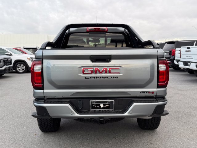 Used 2025 GMC Canyon AT4 w/ Nightfall Edition AWD/4WD image 6