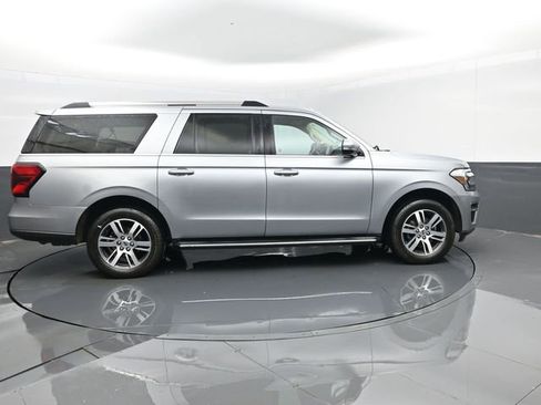 Used 2023 Ford Expedition Max Limited image 4