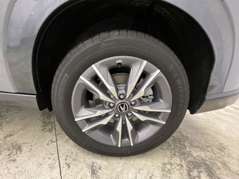 New 2026 Acura ADX image 25