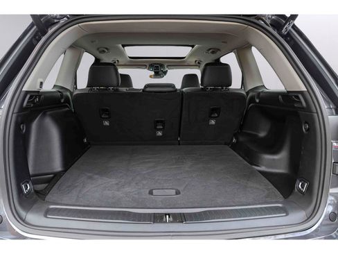 Used 2024 Jeep Grand Cherokee Limited image 24