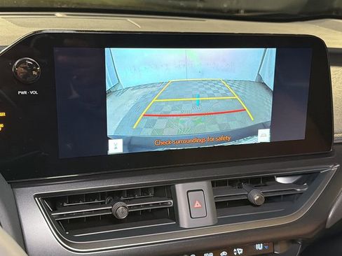 New 2026 Lexus UX 300h AWD image 21