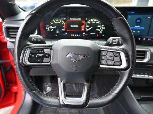 Used 2024 Ford Mustang Premium image 17