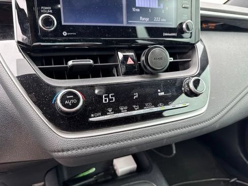 Used 2021 Toyota Corolla SE FWD image 10