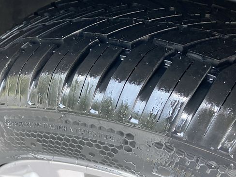 Certified 2024 Honda HR-V LX image 12