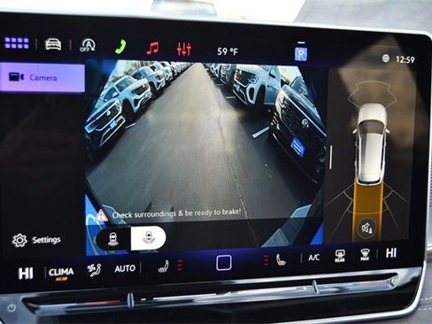 New 2026 Volkswagen Tiguan SE image 14