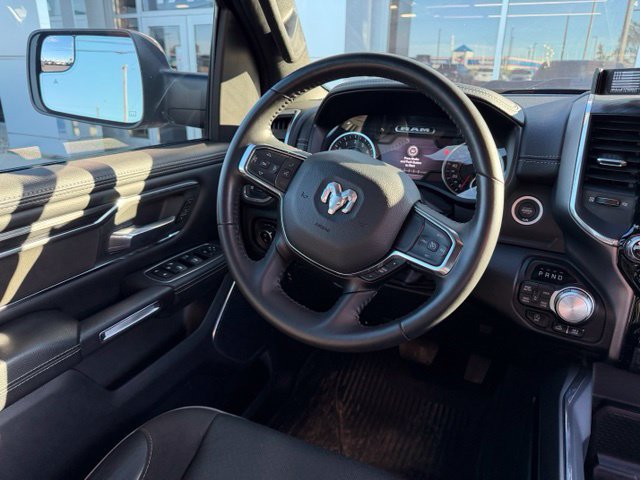 Used 2024 RAM 1500 Laramie AWD/4WD image 10