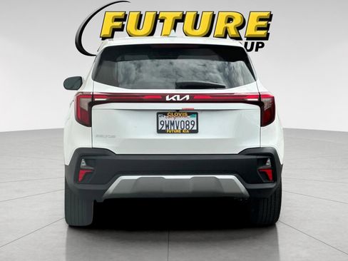Used 2026 Kia Seltos LX FWD image 5