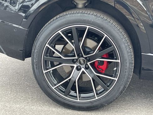 Certified 2023 Audi Q8 Premium Plus w/ Premium Plus Package image 9