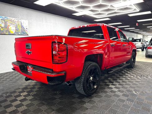 Used 2018 Chevrolet Silverado 1500 Custom w/ Custom Value Package AWD/4WD image 14