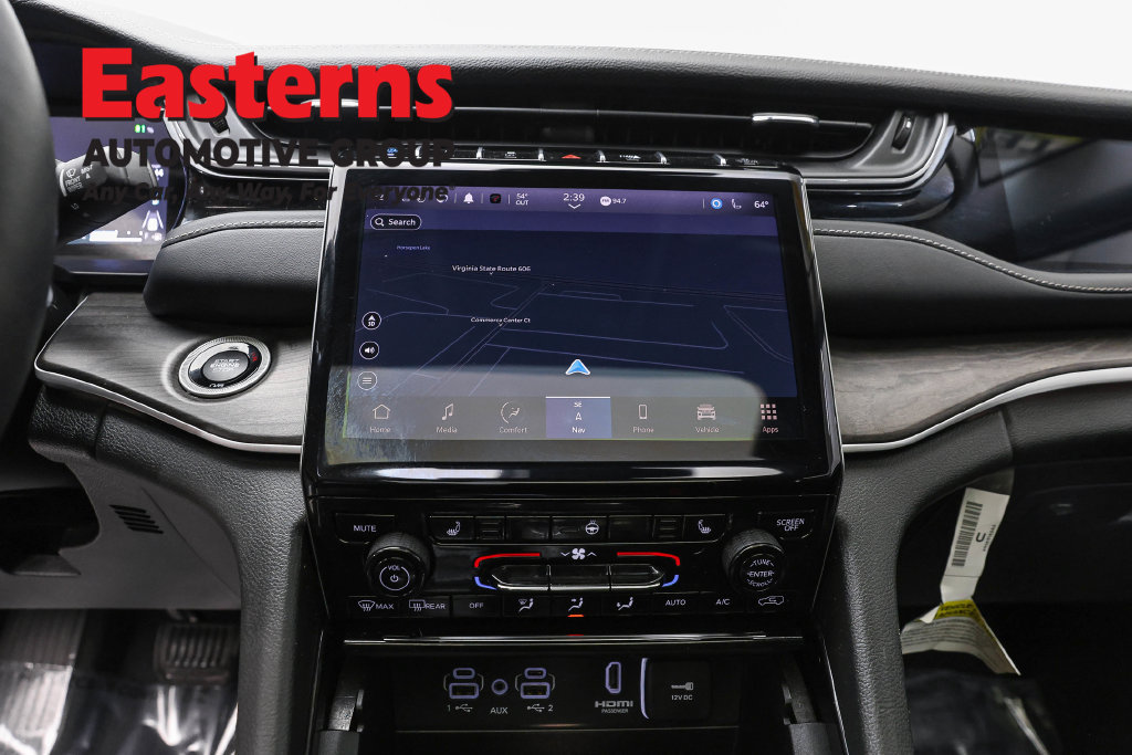 Used 2023 Jeep Grand Cherokee 4WD 4xe image 13