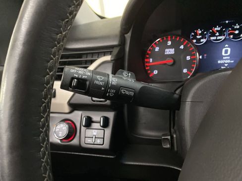 Used 2016 GMC Yukon XL Denali w/ Enhanced Security Package image 22