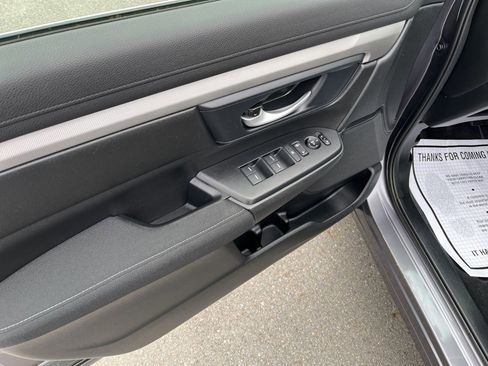 Used 2021 Honda CR-V LX image 9