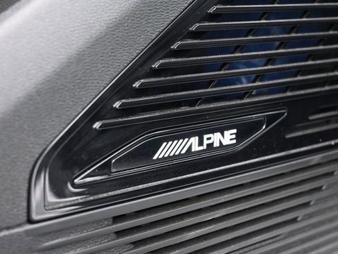 New 2026 Jeep Cherokee Overland image 19