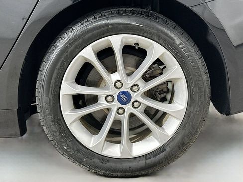 Used 2020 Ford Fusion SE FWD image 30