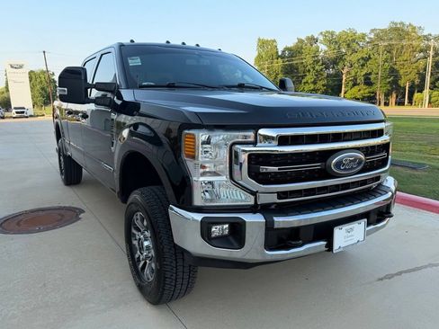 Used 2022 Ford F250 Lariat w/ Lariat Value Package AWD/4WD image 9