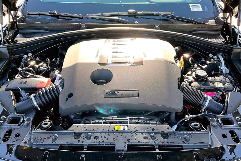 New 2026 Land Rover Range Rover Velar Dynamic SE AWD/4WD image 12