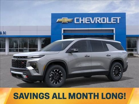 New 2026 Chevrolet Traverse Z71 w/ Driver Confidence Package AWD/4WD image 2