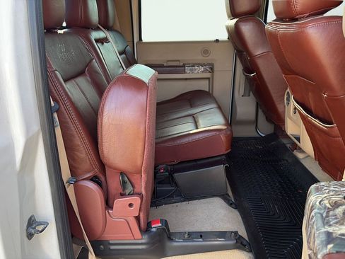 Used 2012 Ford F250 King Ranch w/ King Ranch w/Chrome Pkg AWD/4WD image 18
