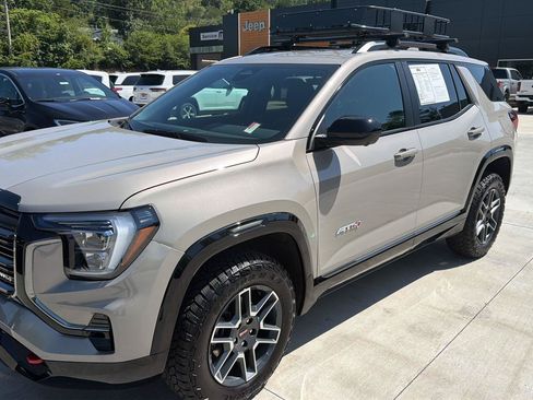Used 2026 GMC Terrain AT4 w/ Technology Package II AWD/4WD image 7