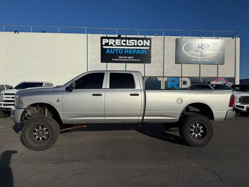 Used 2012 RAM 2500 ST w/ Chrome Appearance Group AWD/4WD image 2