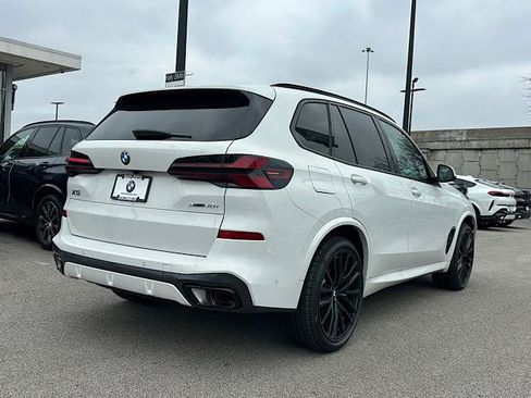 Used 2026 BMW X5 xDrive40i w/ M Sport Package AWD/4WD image 3
