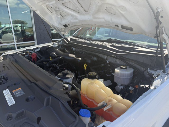 Used 2018 Ford F550 4x4 Regular Cab Super Duty image 18