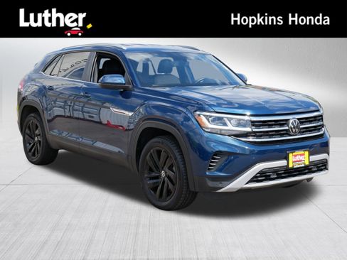 Used 2023 Volkswagen Atlas Cross Sport SE AWD/4WD image 1