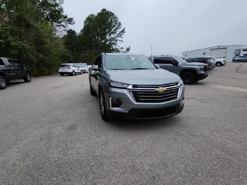 Certified 2023 Chevrolet Traverse LT image 8