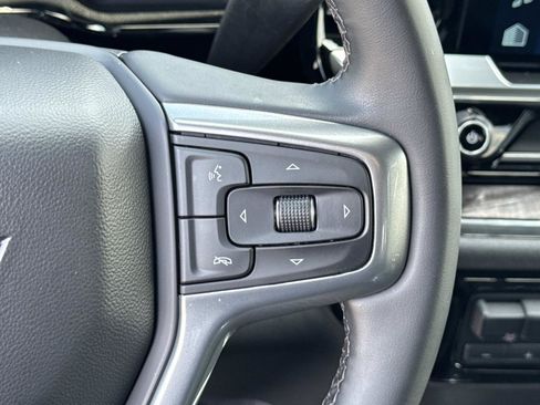 Used 2024 Chevrolet Silverado 2500 LTZ w/ LTZ Convenience Package AWD/4WD image 12