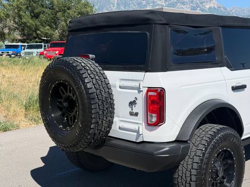 Used 2022 Ford Bronco Black Diamond AWD/4WD image 9