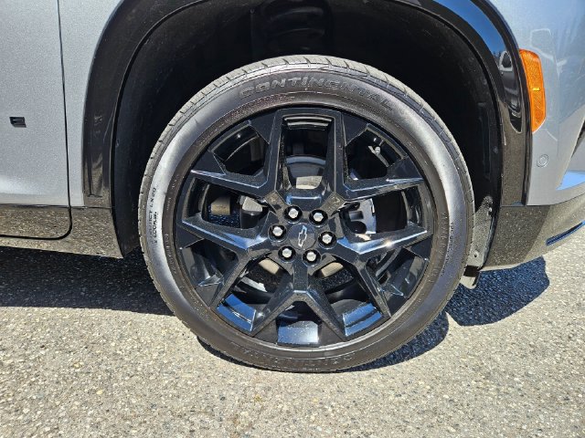 Used 2024 Chevrolet Traverse RS w/ LPO, Floor Liner Package AWD/4WD image 11