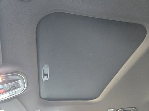 New 2025 Jeep Grand Cherokee 4WD image 20